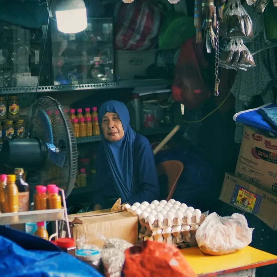 Khu bán hàng tại Trịnh Thị Trang
